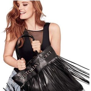 🖤 VICTORIA SECRET BLACK FRINGE TOTE LIMITED 🖤
